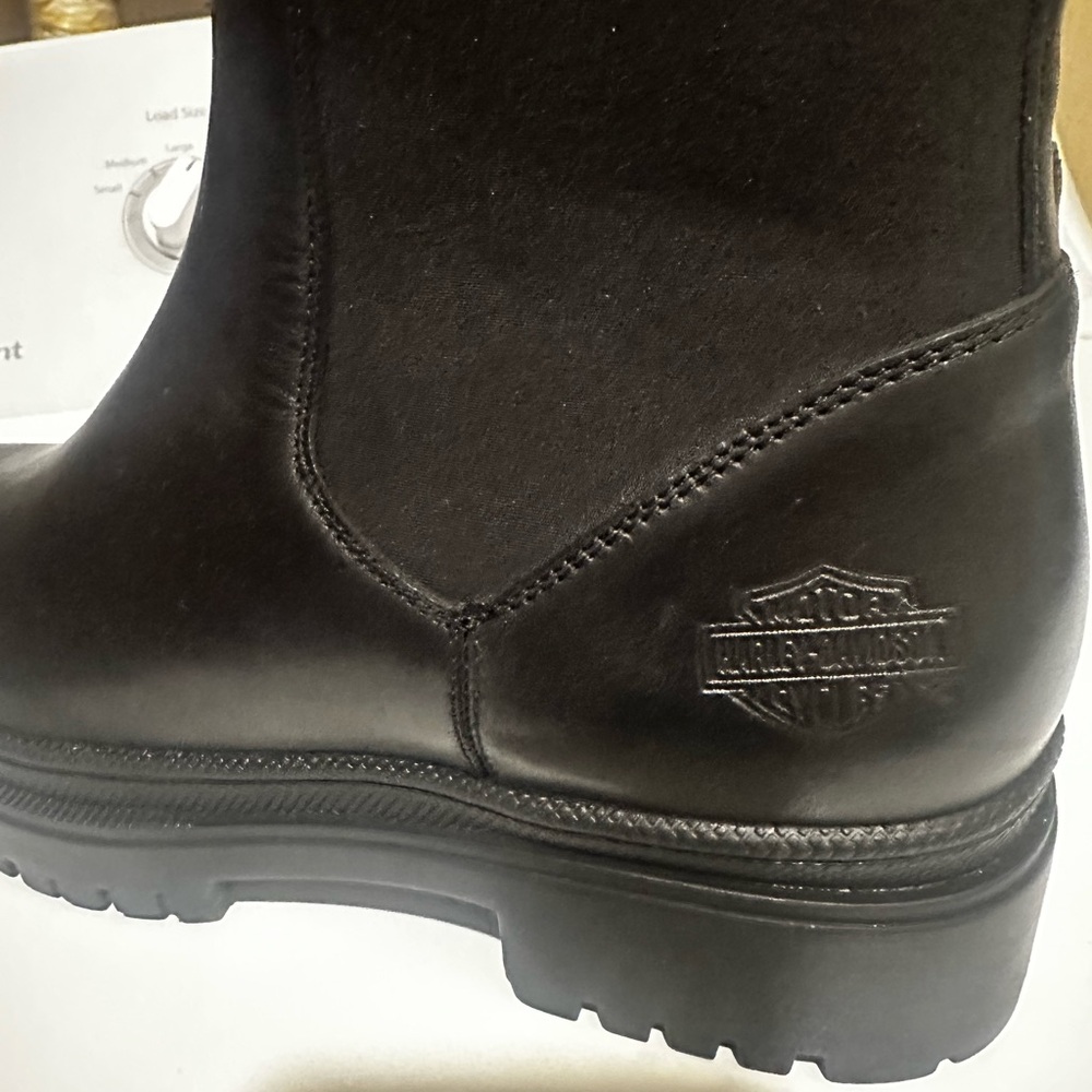 Womens Harley Davidson ankle boots (New) - Picture 6 of 8